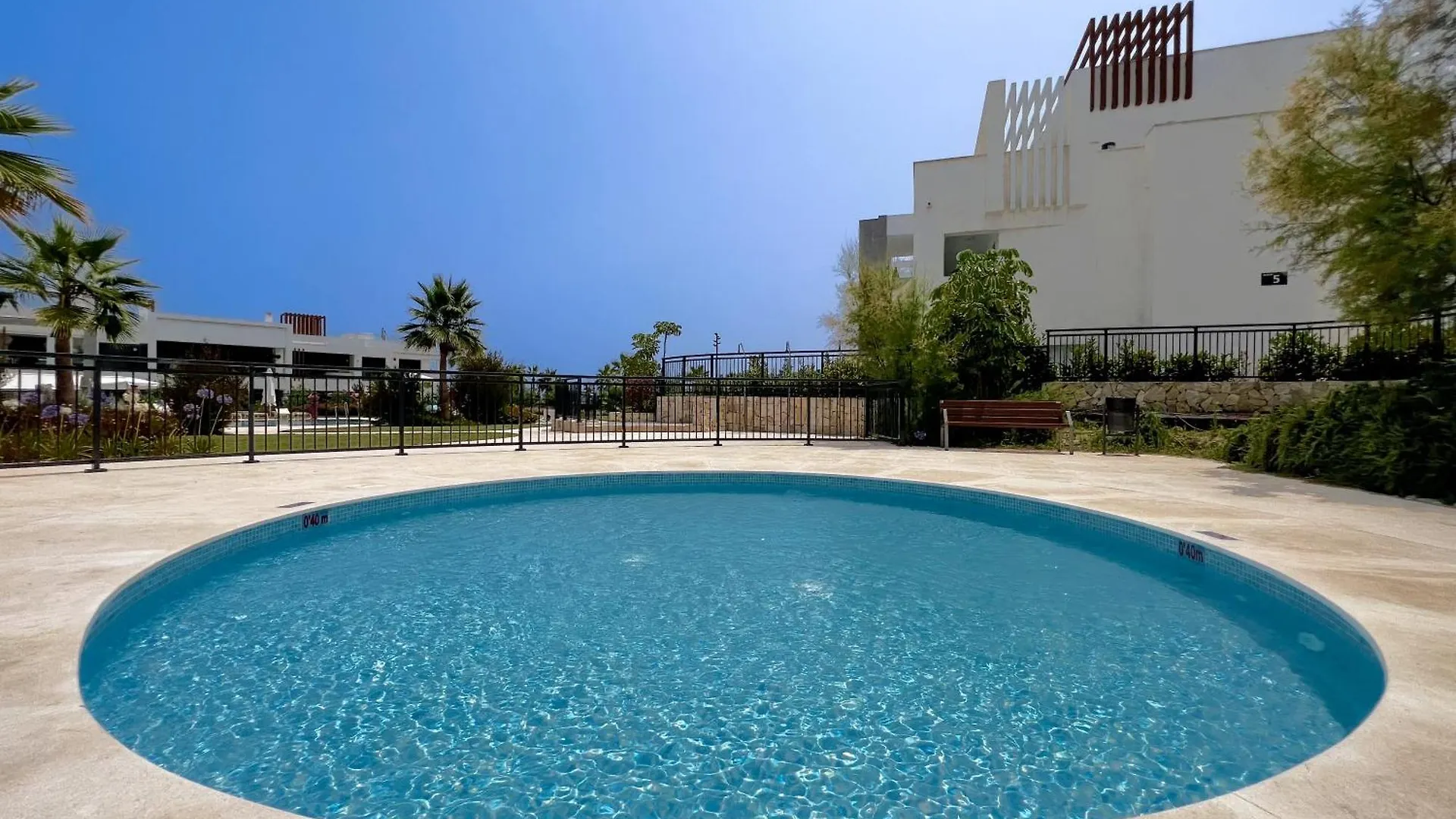 Miradores Del Sol Estepona Apartamento